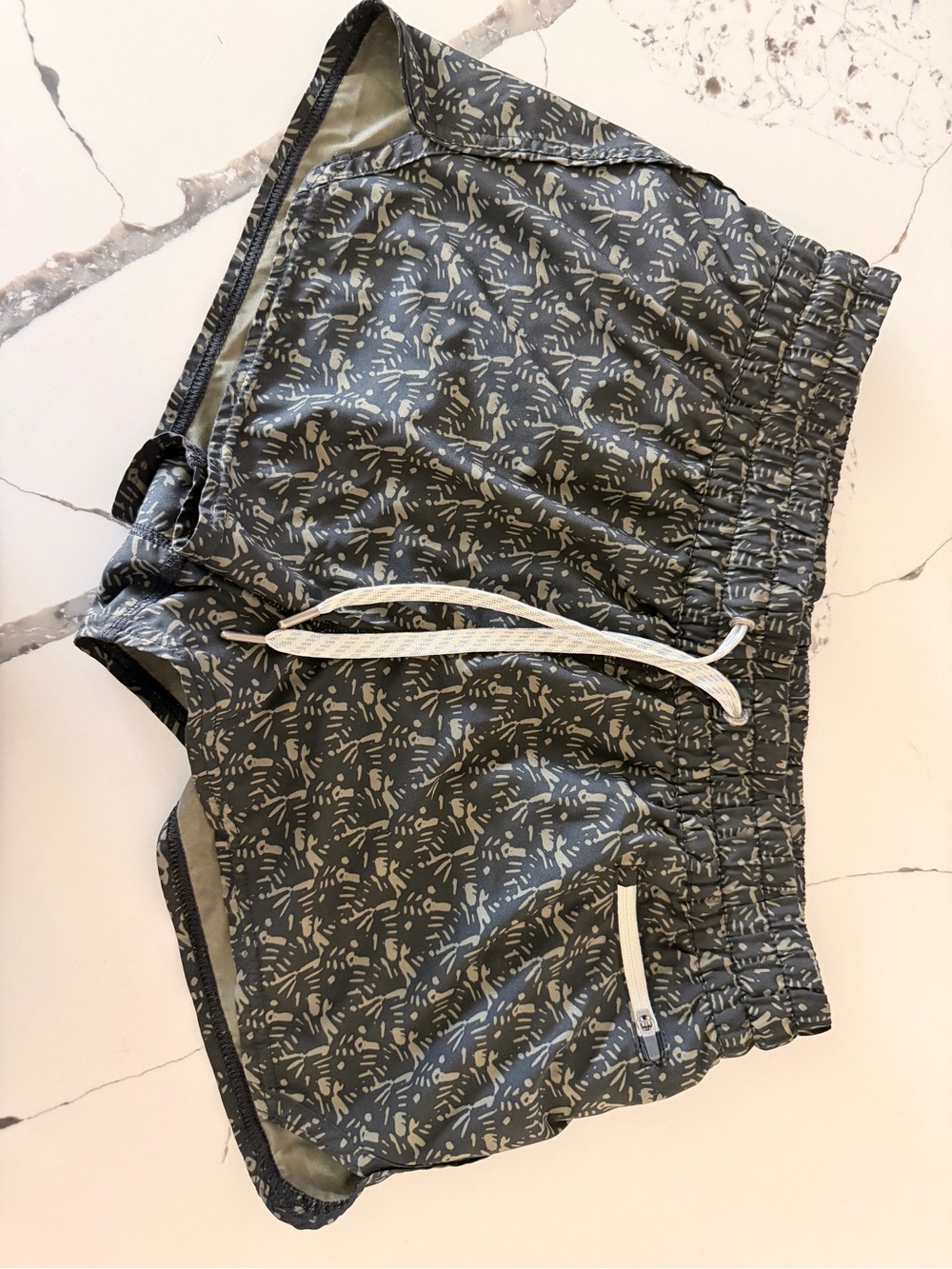 Vuori Gray Patterned Athletic Shorts with White Drawstring